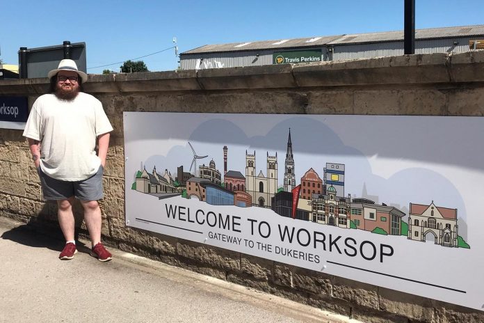 Artist creates Worksop station sign that celebrates the city's landmarks

