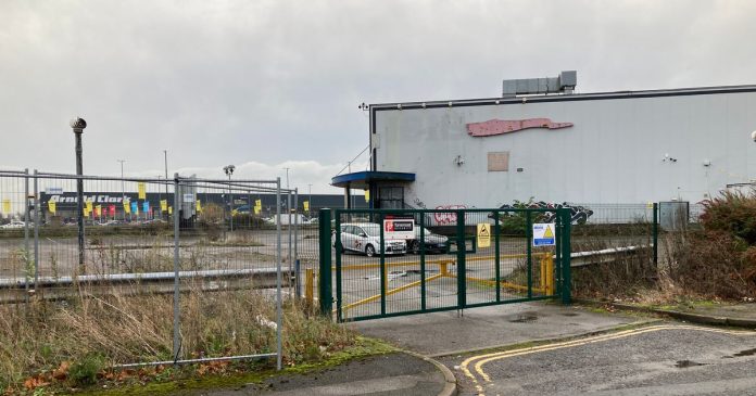 calls for the abandoned ISIS nightclub to be 