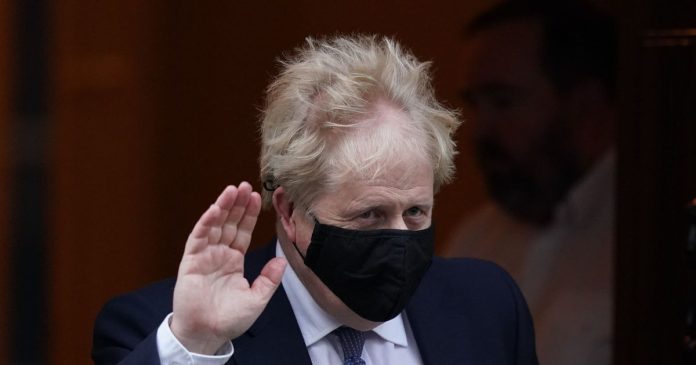 Omicron: Boris Johnson says the Plan B measures will last at least 3 weeks as the PCR and pre-travel tests will be abolished


